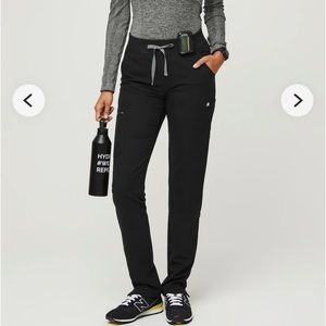 NWOT FIGS Yola Skinny Scrub Pant 2.0